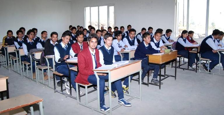 TR Abhilashi Memorial Institute of Engineering and Technology Mandi Classroom photo 3